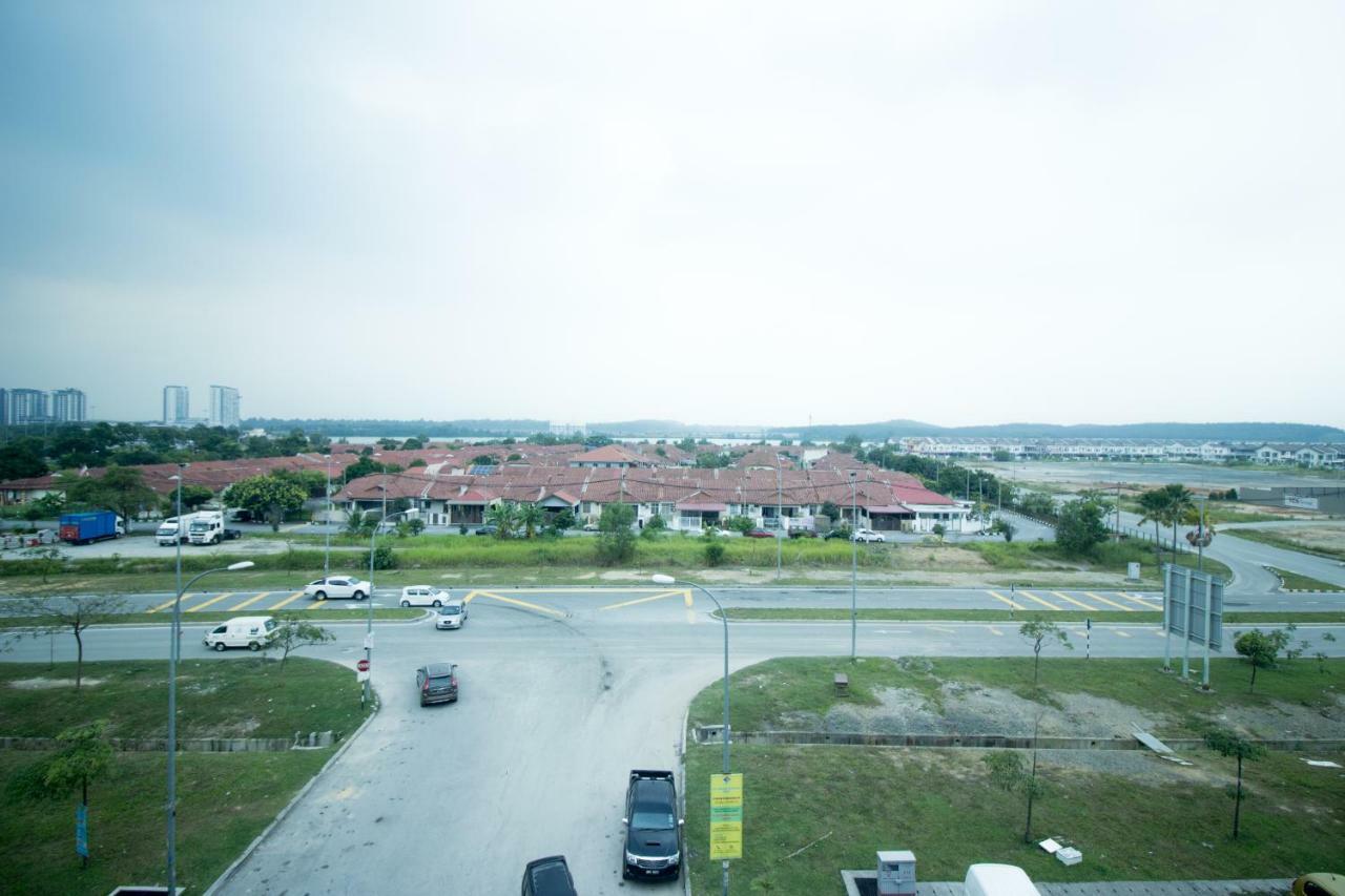 Saujana City Hotel Bandar Saujana Putra Eksteriør billede
