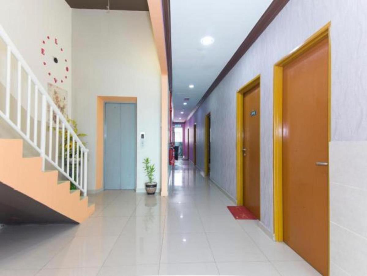 Saujana City Hotel Bandar Saujana Putra Eksteriør billede